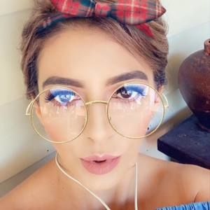 Meet your Posher, Lizeth